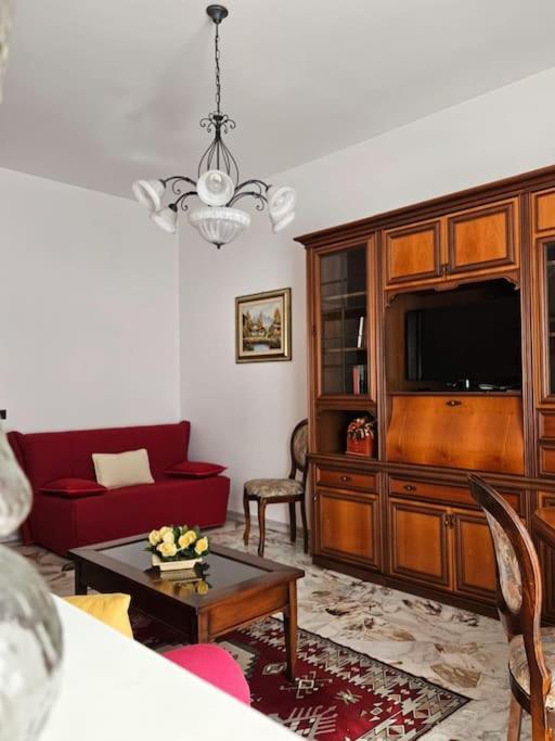 דירות אלבה La Casa Di Nonna Gina מראה חיצוני תמונה