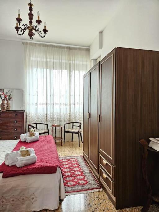 דירות אלבה La Casa Di Nonna Gina מראה חיצוני תמונה